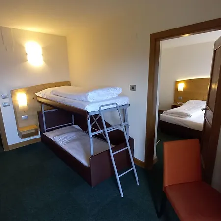 Hotel Monte Bondone 3*